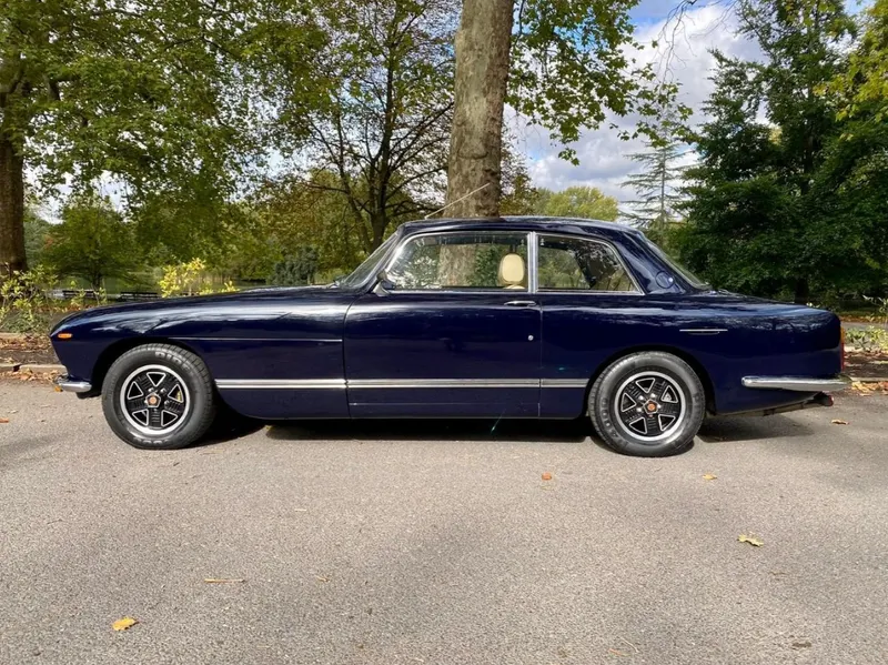 Bristol 411  n5ce 8vijrpz18y5 yys