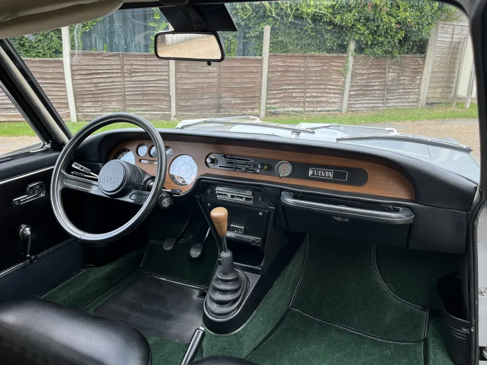 Lancia fulvia qgrdjdfsvwprnoyrqj6it