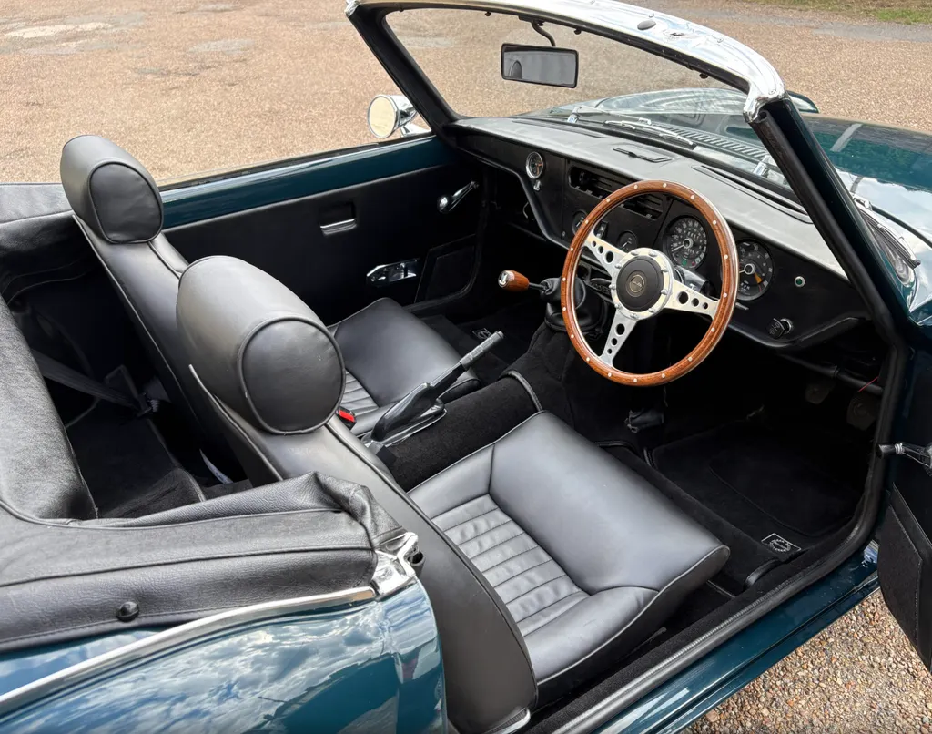 Triumph spitfire il42utplrm3xqokytbzra