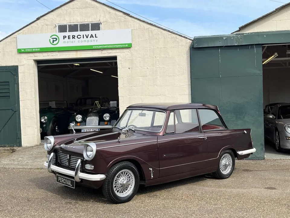 Triumph herald vnd8eh6z  t b4uxxw87g