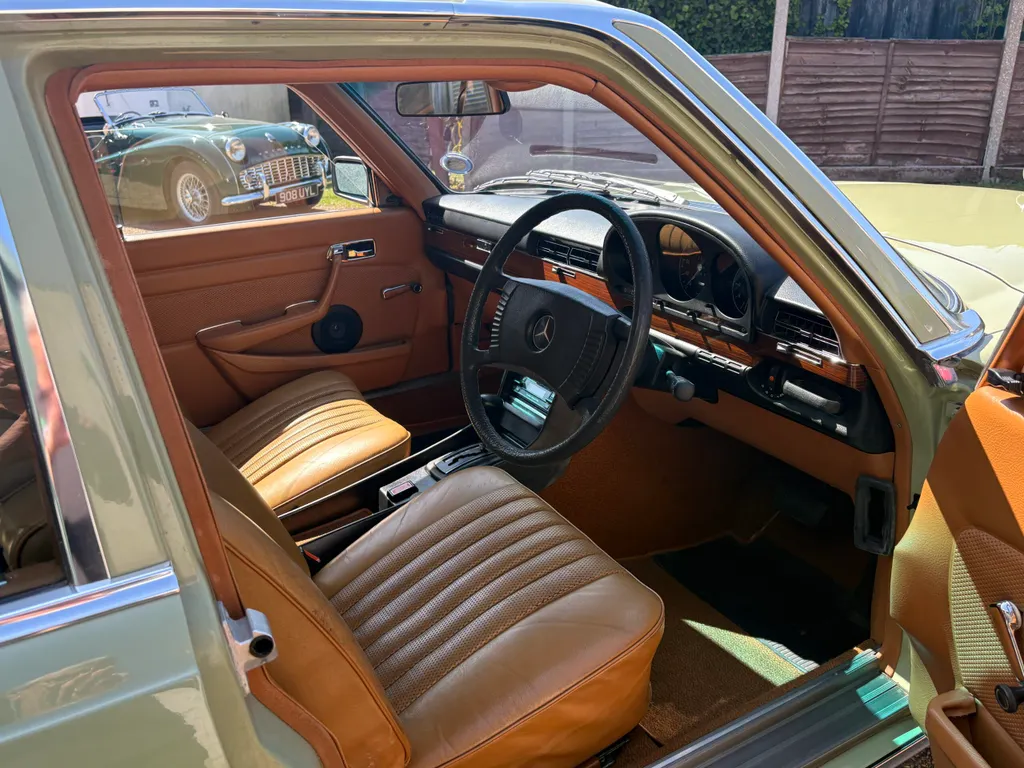 Mercedes benz 280s dfuhn7gfgyygp9iyqcbtj