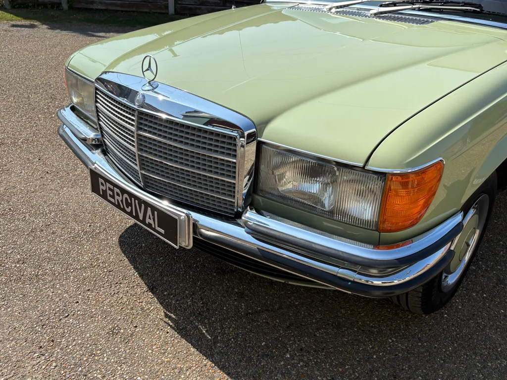 Mercedes benz 280s sr71zju50lup8wxrrodin