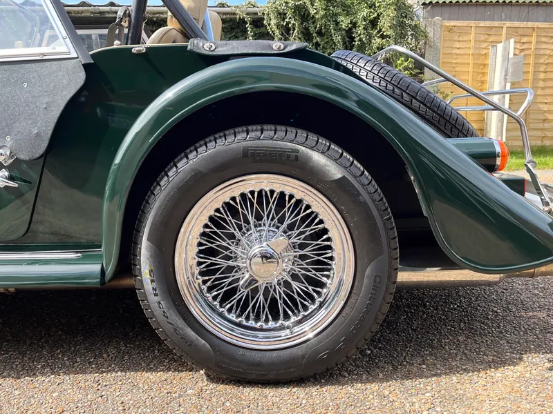 Morgan plus 4 96 bzyaacbx8uzk13grnr