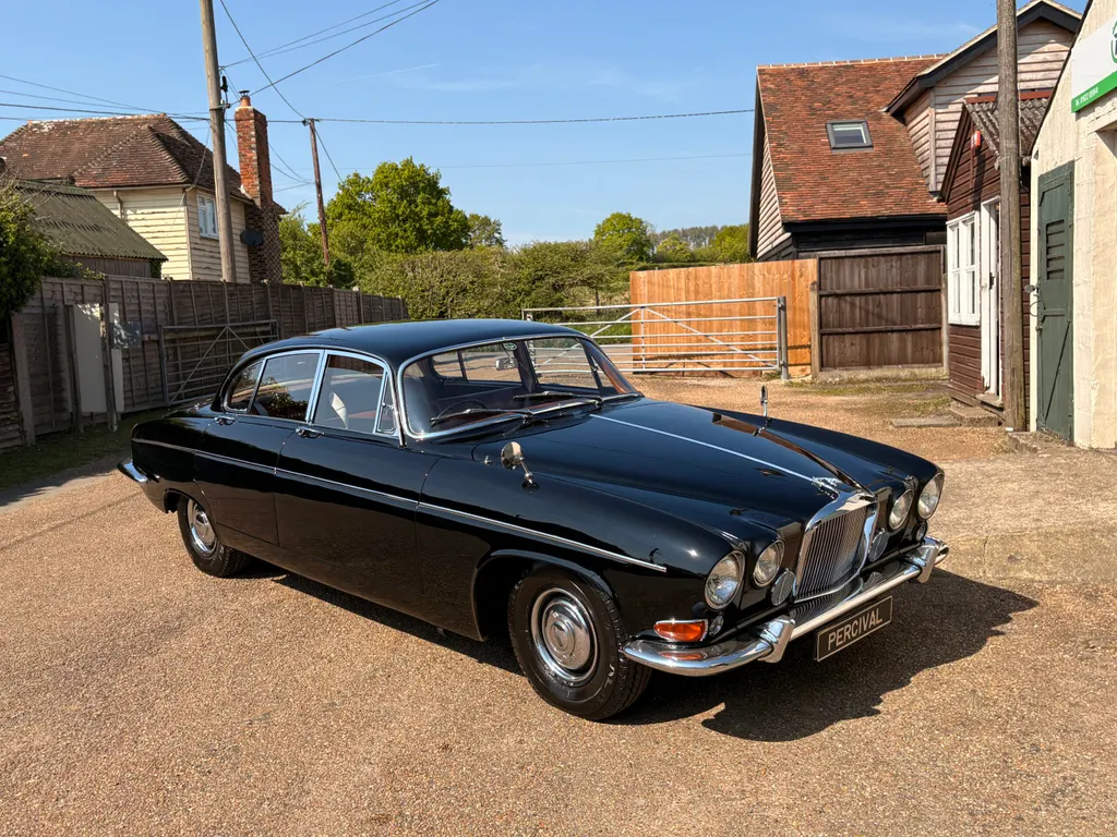 Jaguar mk10 lqaai6pekfrqkmrwjrvd4