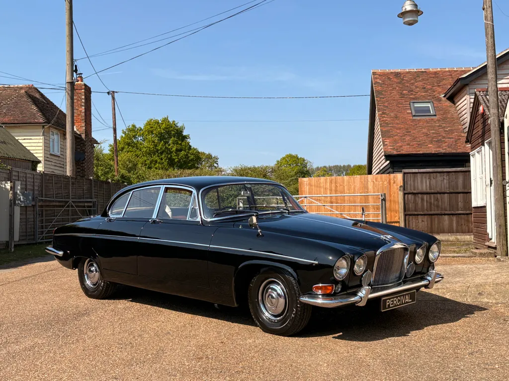 Jaguar mk10 pjunggwn8wyf4hueluwax
