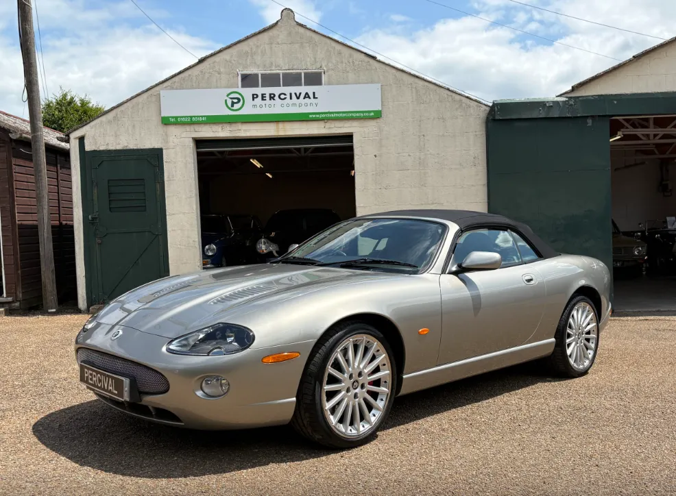 Jaguar xk8 2pacuipz orli6pcwn4qv