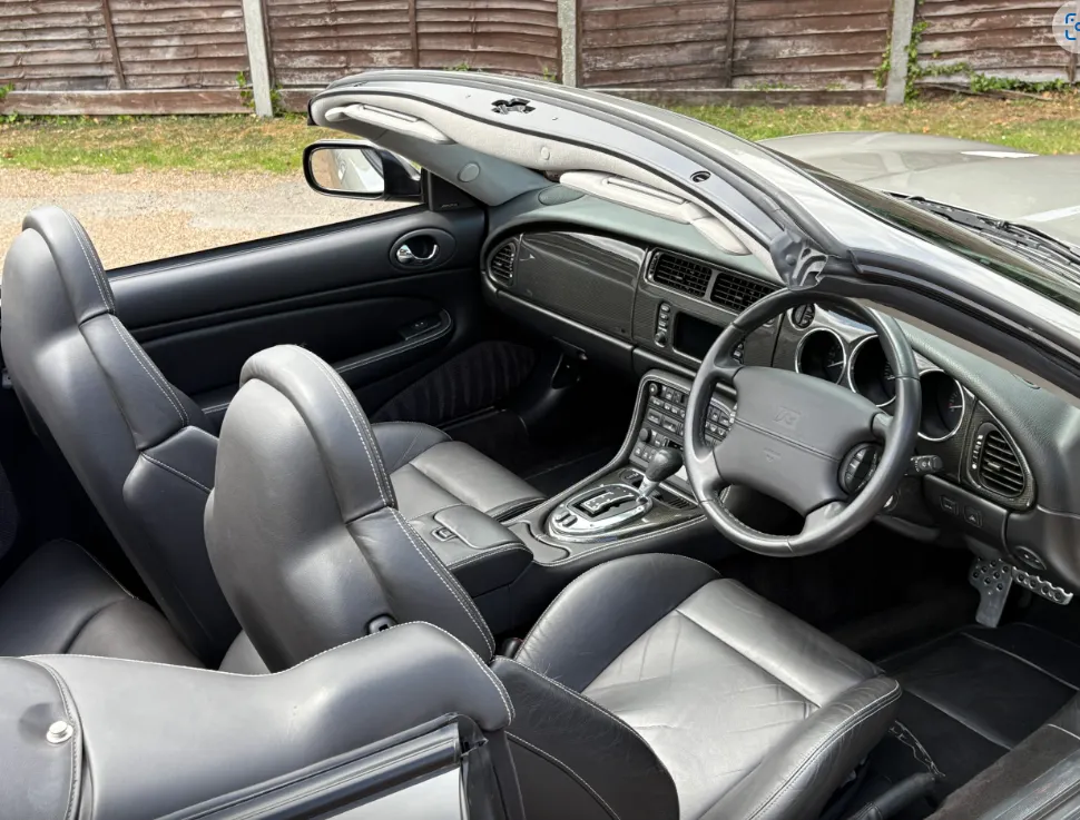 Jaguar xk8 c5smbo8 9adcqbruhf8a3