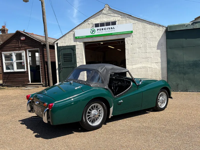 Triumph tr3a dfnwfimw4ulgkfucs8fby