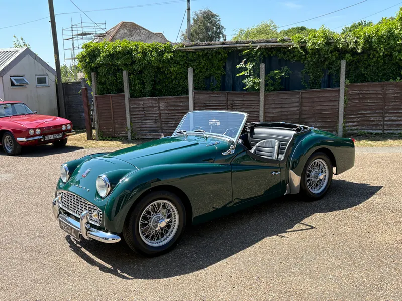 Triumph tr3a o3raucpjx50lcizye9qki