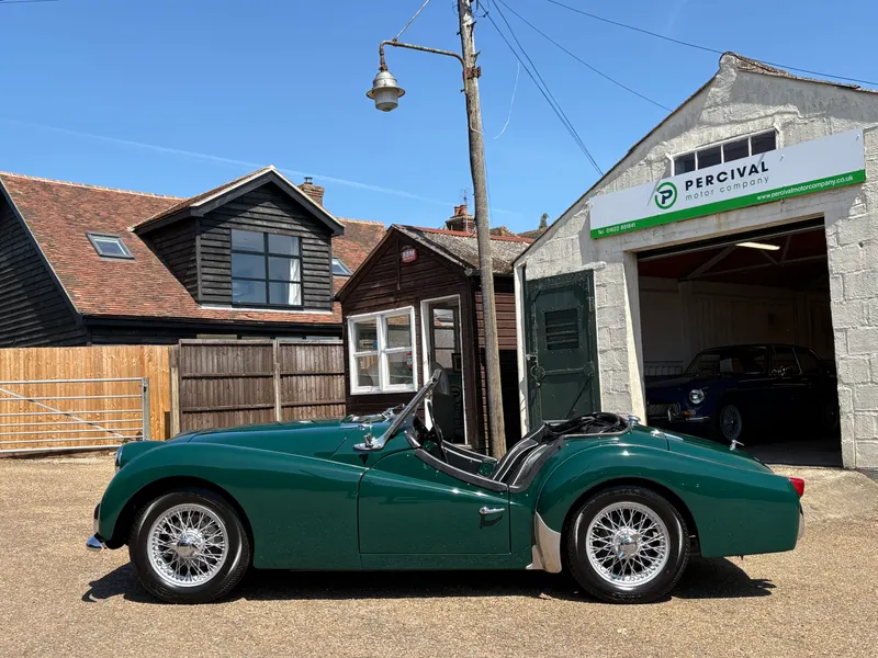 Triumph tr3a wvfioxml9djikedli3tyc