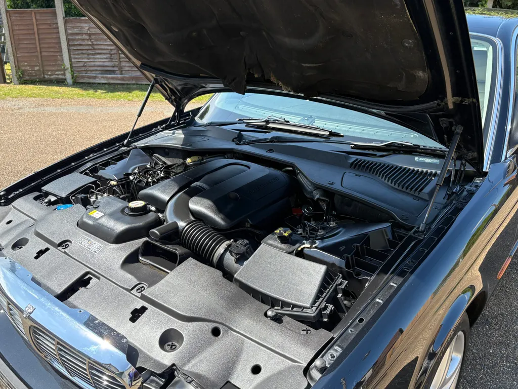 Jaguar xjr t8utps9sgnt1iupoos4hh