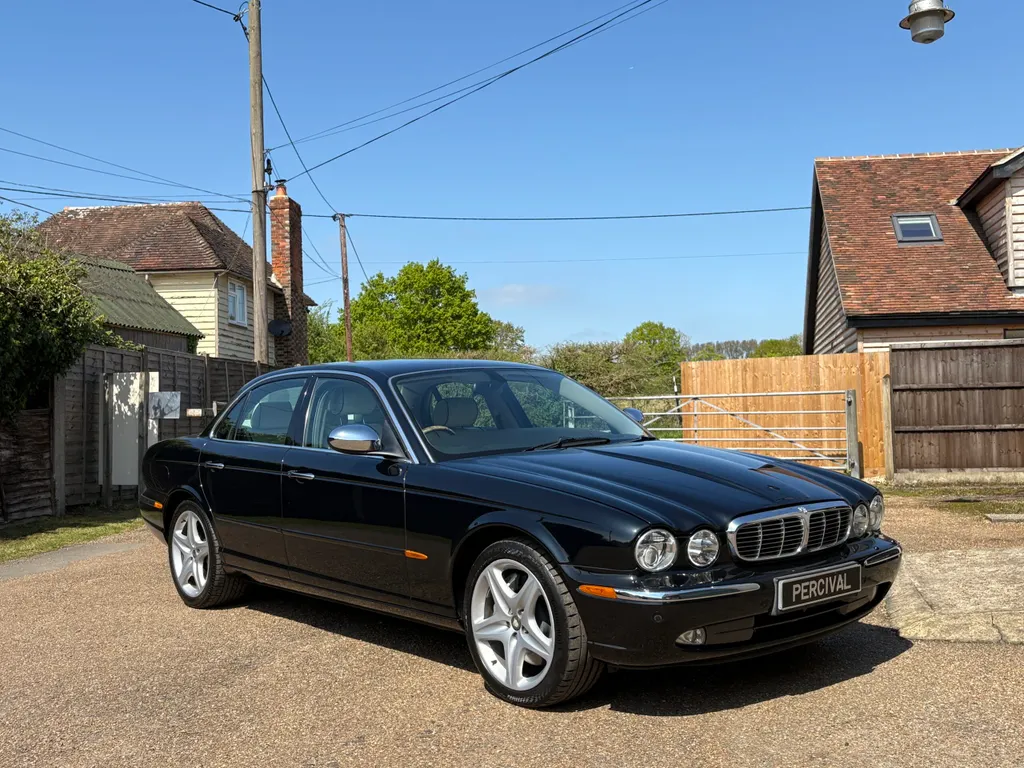 Jaguar xjr uhkknzyfvwmgtims8 ruw