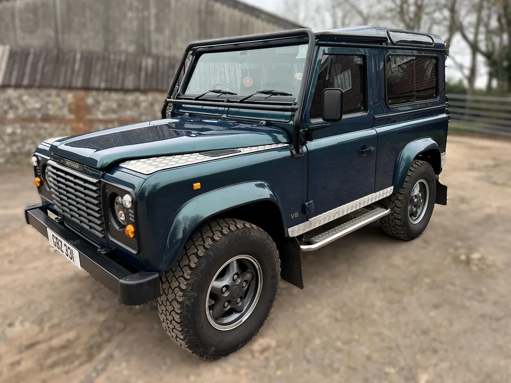 Land rover defender 90 gdwqyx75w82w9y2sshux0