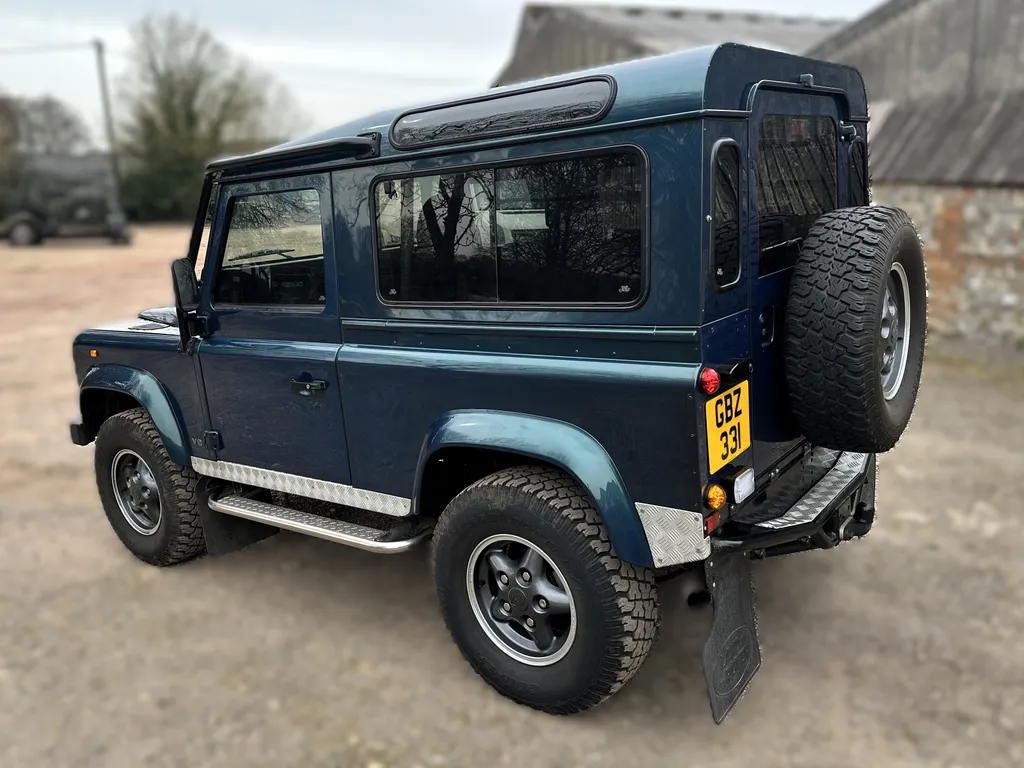 Land rover defender 90 i4imfzi zguhvehhod6wu