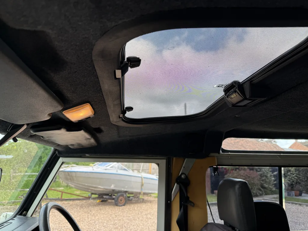 Land rover defender 90 v8ipy8i82kejcui jxjqg