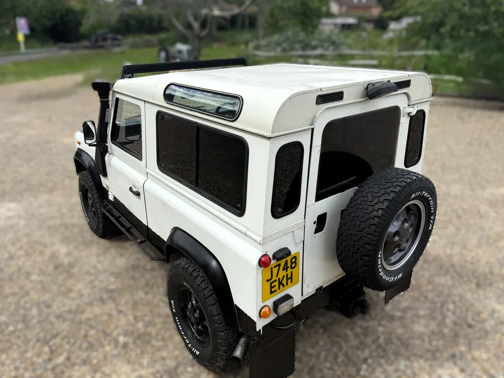 Land rover defender 90 w6isz3z i8 kuy9gws70a