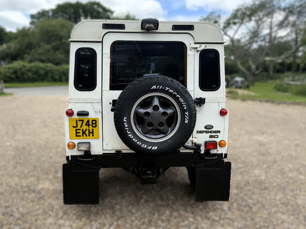 Land rover defender 90 a3pmfnsgnzgqbf6pb zab