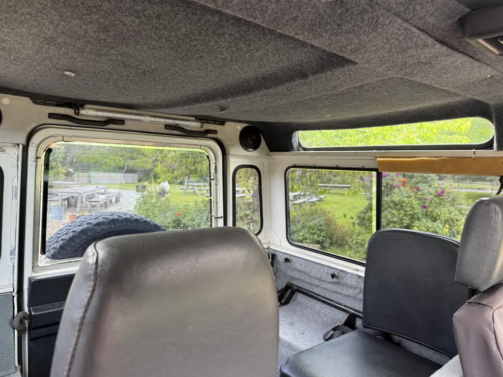Land rover defender 90 lauxo0vf5kf3 fbkpofey