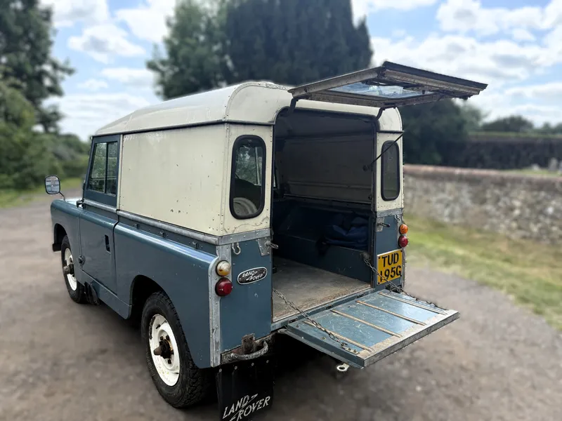 Land rover series 2a 398dfrzipwvjep4neoyoh