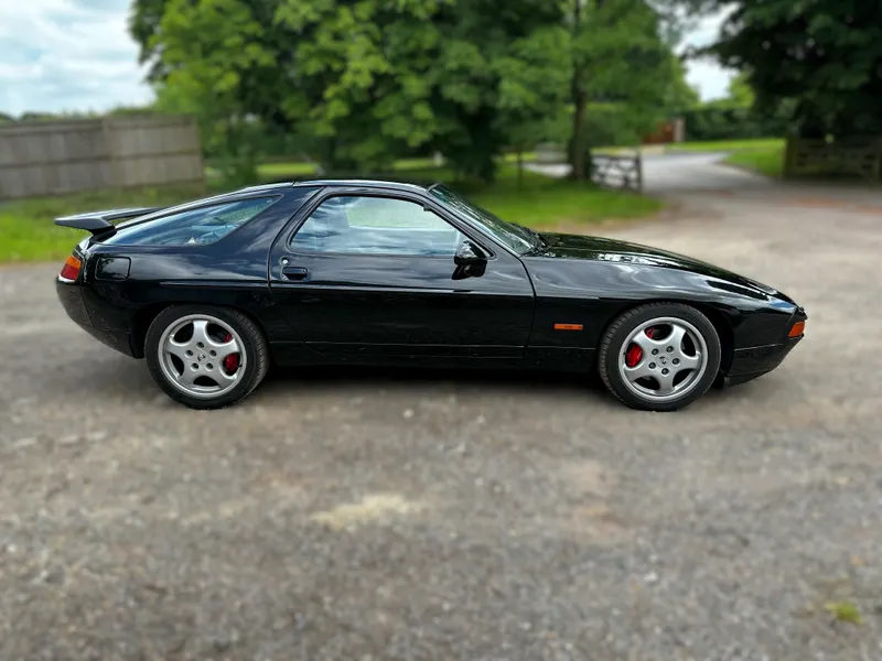Porsche 928 hatjknrxrgblng9fcl sh