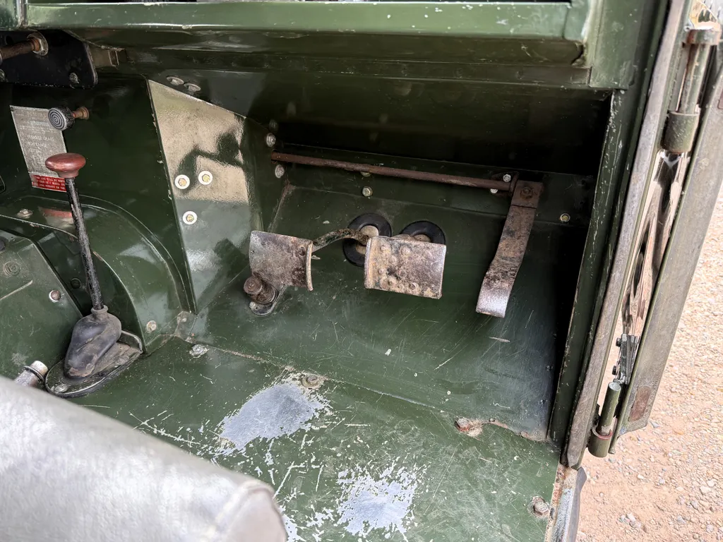 Land rover series 1 p5 a7rip66rrkoncldof5
