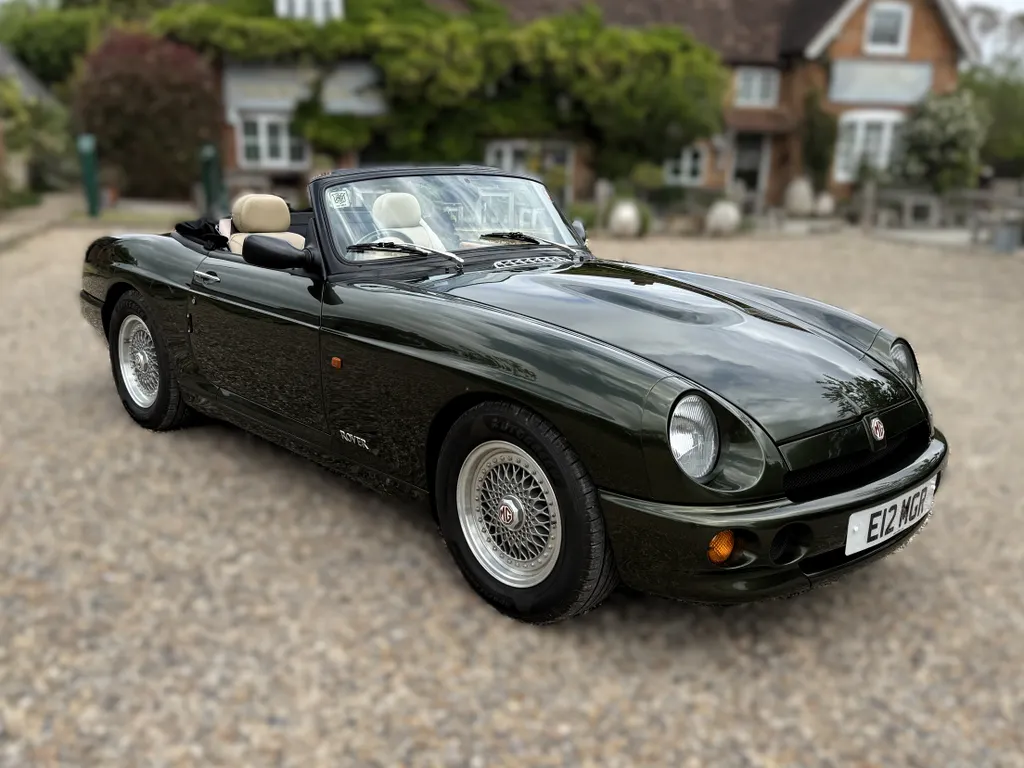 Mg roadster dtiwkfz05rjakpojb11dm