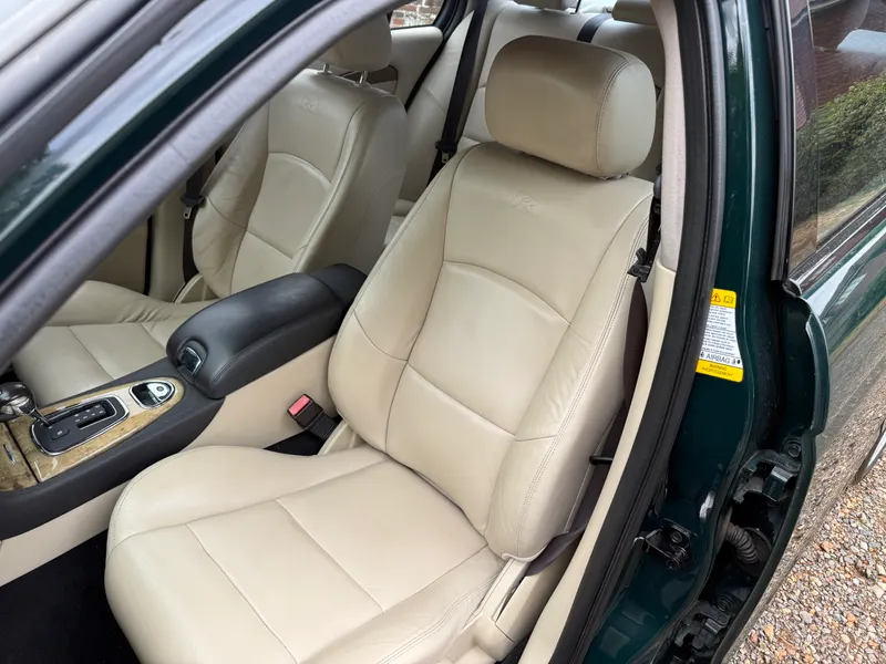 Jaguar s type afeecvzpcphgpdxx2ukie
