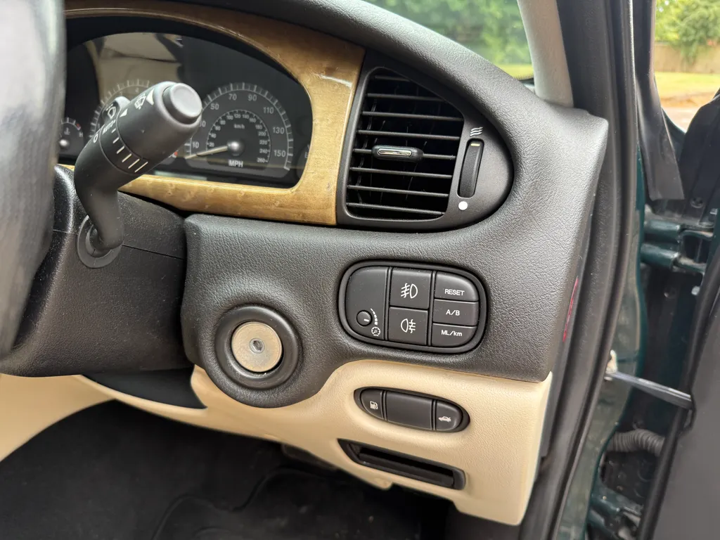 Jaguar s type m8uivxisrwsomd daeihh