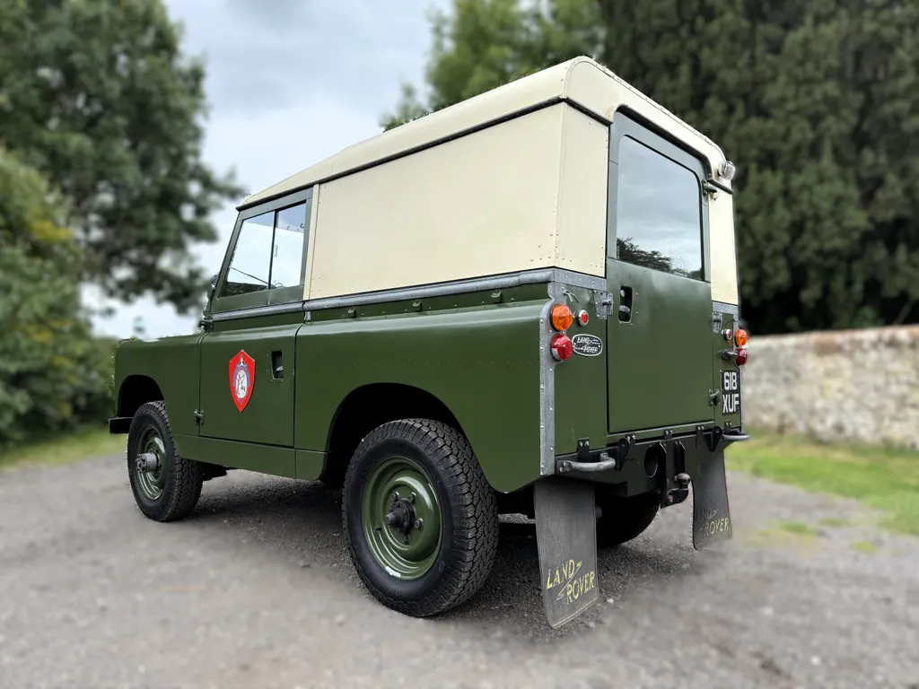 Land rover series 2 xqaaa4 l9xdptbudvc4 a