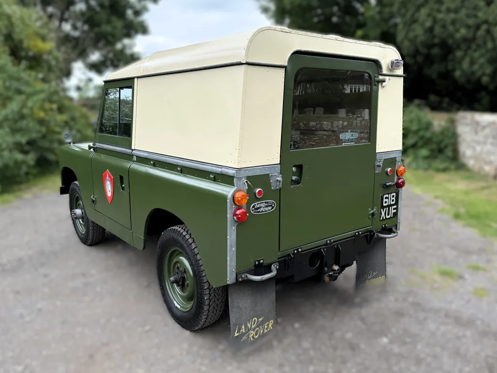 Land rover series 2 zm3rkc5omf3waua0lkfhn