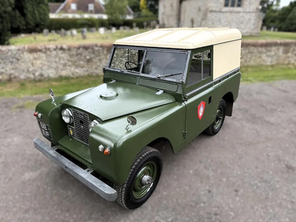 Land rover series 2 wuut0h4y1smtiq7cnsxug