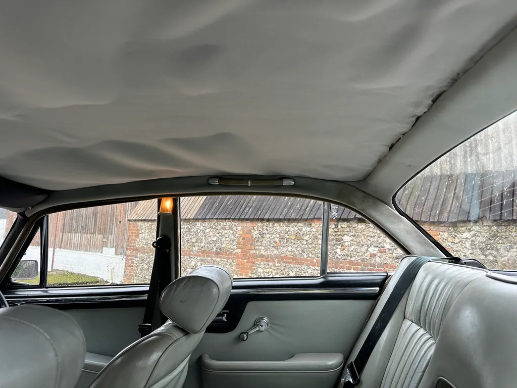 Daimler sovereign  gsmycgyidnfouuckmd vy
