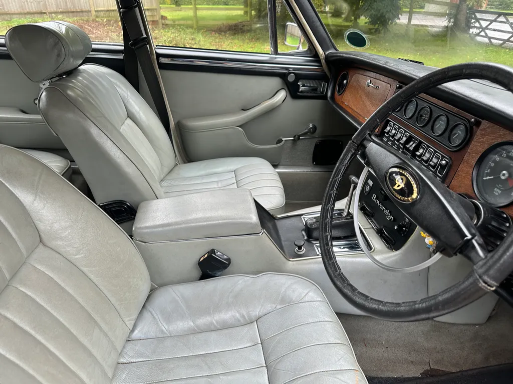 Daimler sovereign  t20 seyddrwl3wsnqtlcl