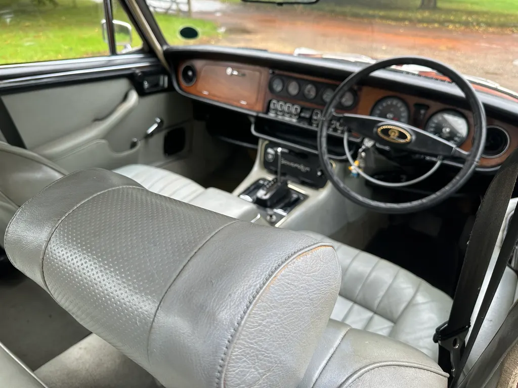 Daimler sovereign  tiom5lcattxncv2xgnckr