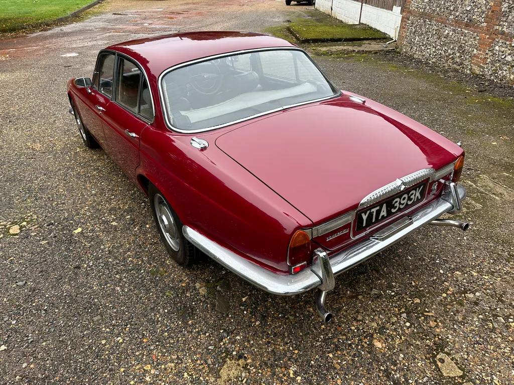 Daimler sovereign  boqfcxtaakossksr xucp