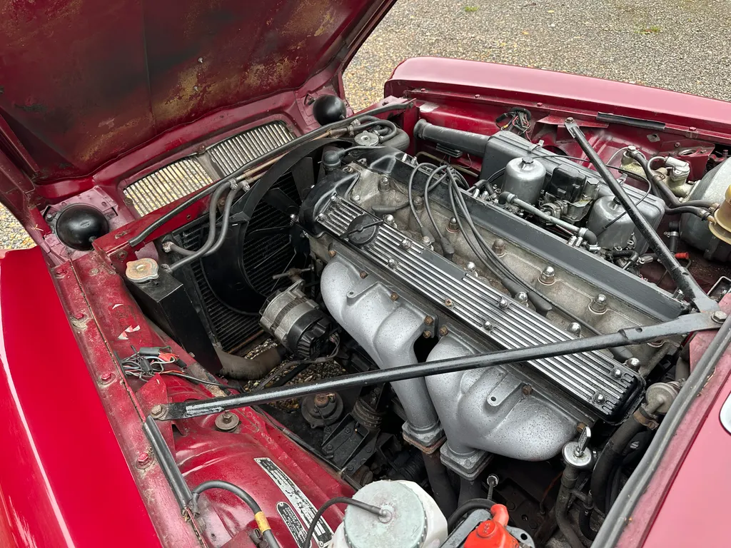 Daimler sovereign  dejkgfzczktwbdthtsyjp