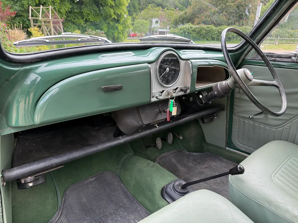 Morris minor 71ulqysbiz8zs7ocq5mzc