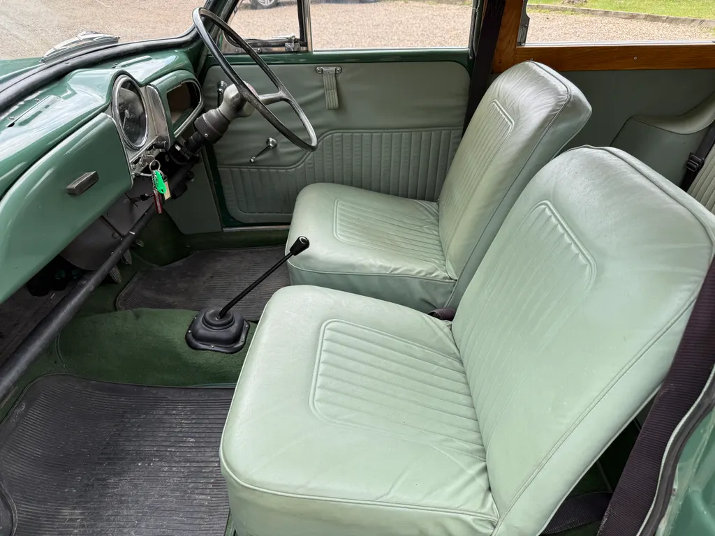 Morris minor tr8qvtzhcvxcjx qu xwt