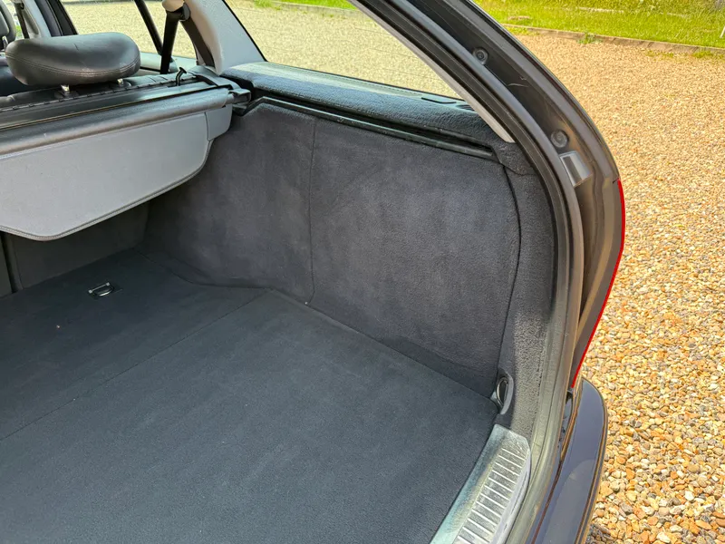 Mercedes benz c class 5kofecu4 djwex2gioq7m