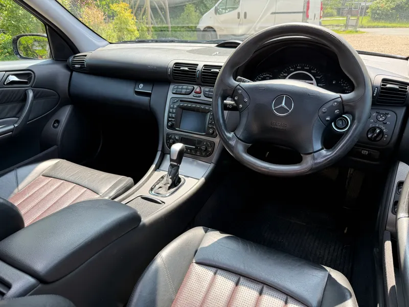 Mercedes benz c class faeo vlw00eyhkxf6pxr9