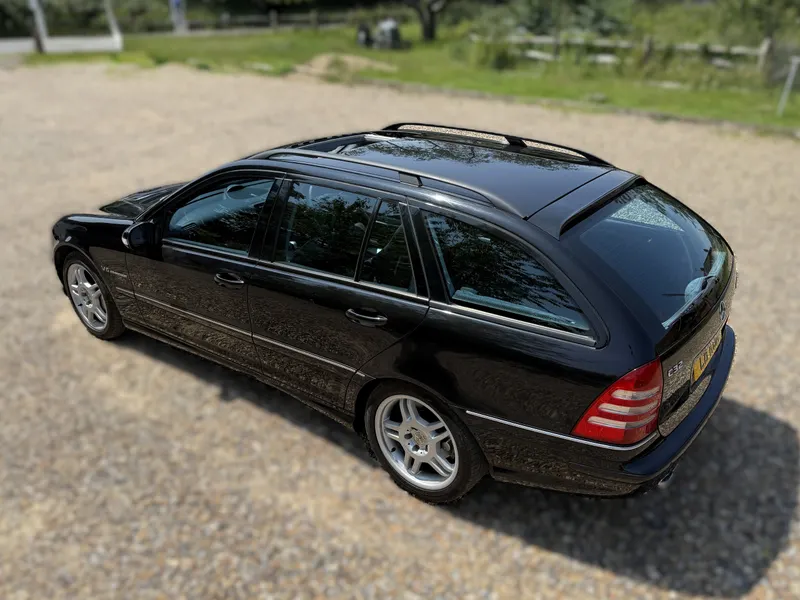Mercedes benz c class vy0nyddyn9 zkavs 90gk