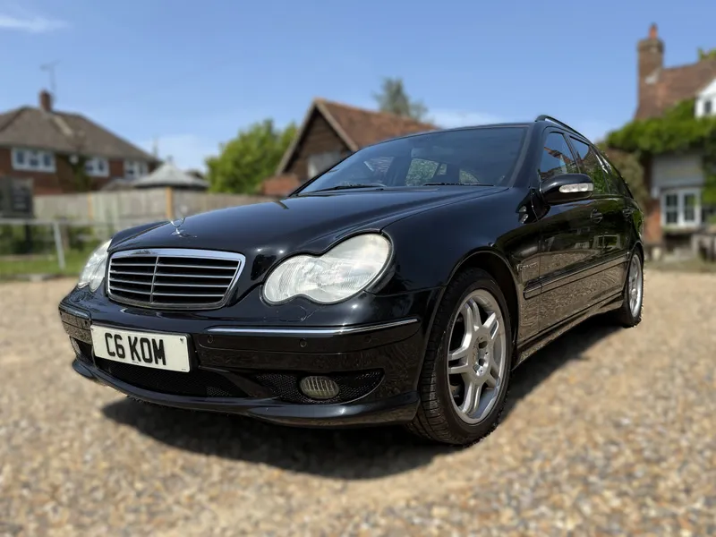 Mercedes benz c class ym2uznhkatjb20nkzs0an