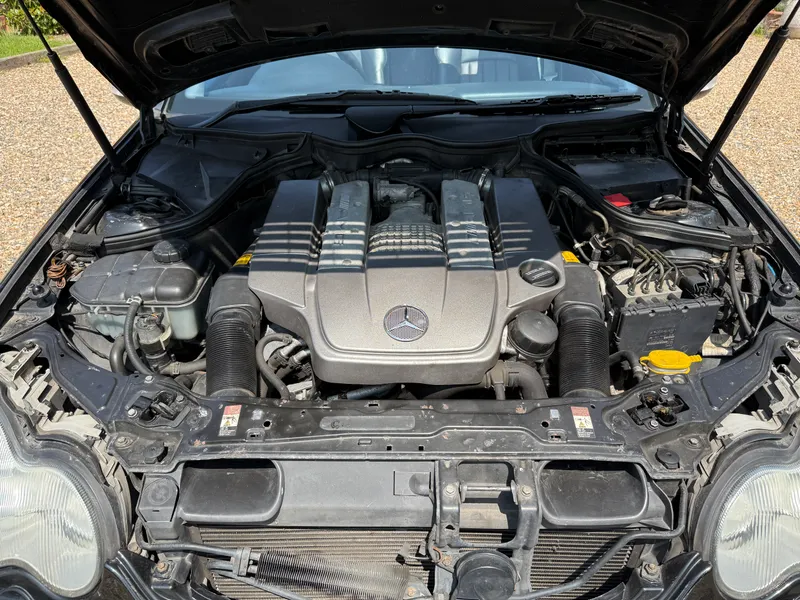 Mercedes benz c class  xzlhwbkfgg58kbhwtucn
