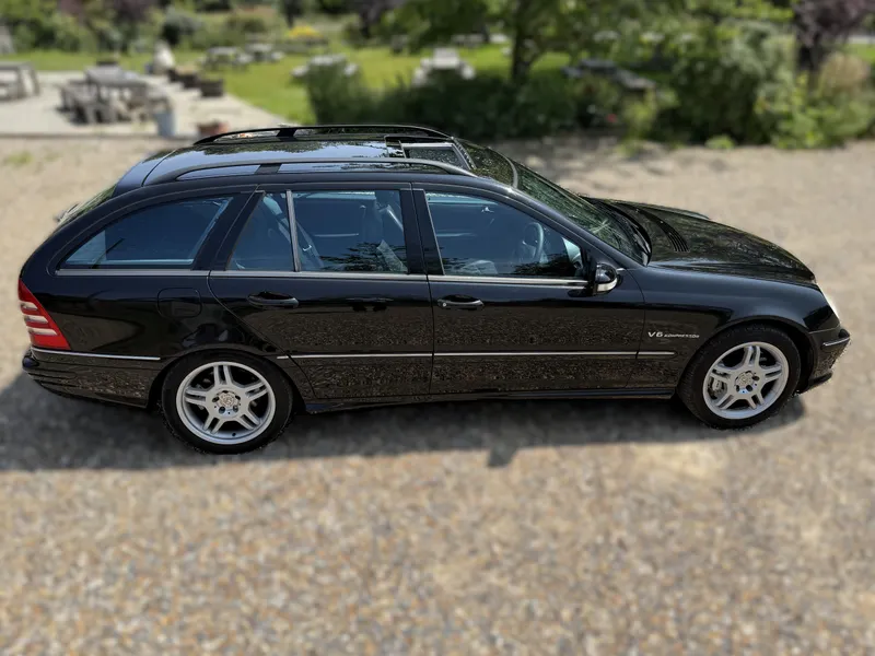 Mercedes benz c class l7ak6y6b 3fcp2t6wqth6