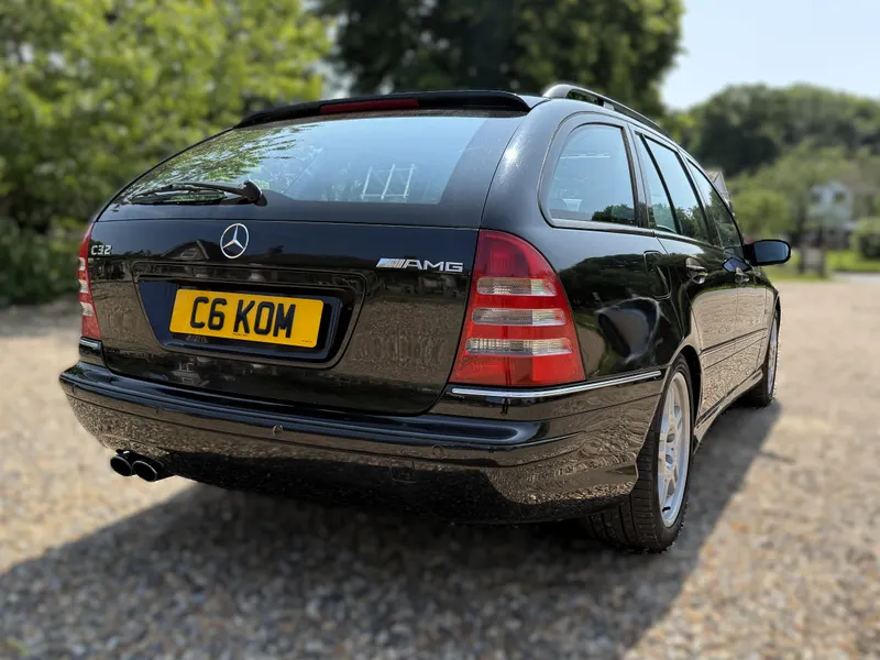 Mercedes benz c class lr1 qdnrkr8spjenl1umx
