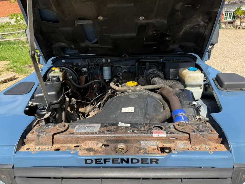 Land rover defender 90 6kr9wuvkqfcaqvoahal o