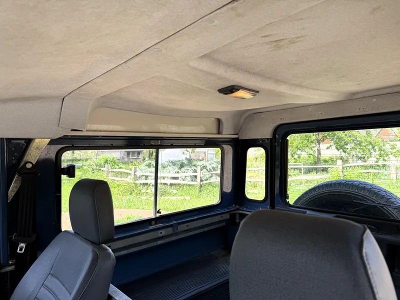 Land rover defender 90 gafpjuac5jn20oslm8ivb