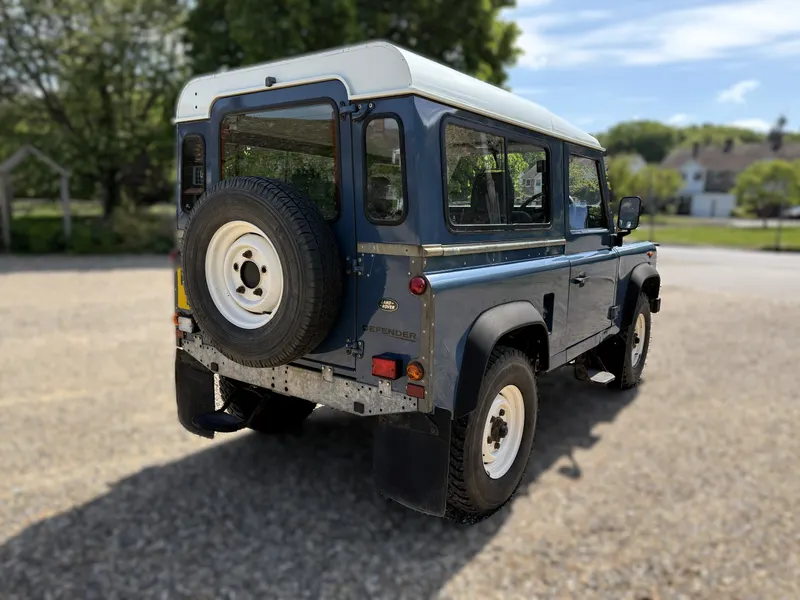 Land rover defender 90 j1q  2iuhvbluodl onbx