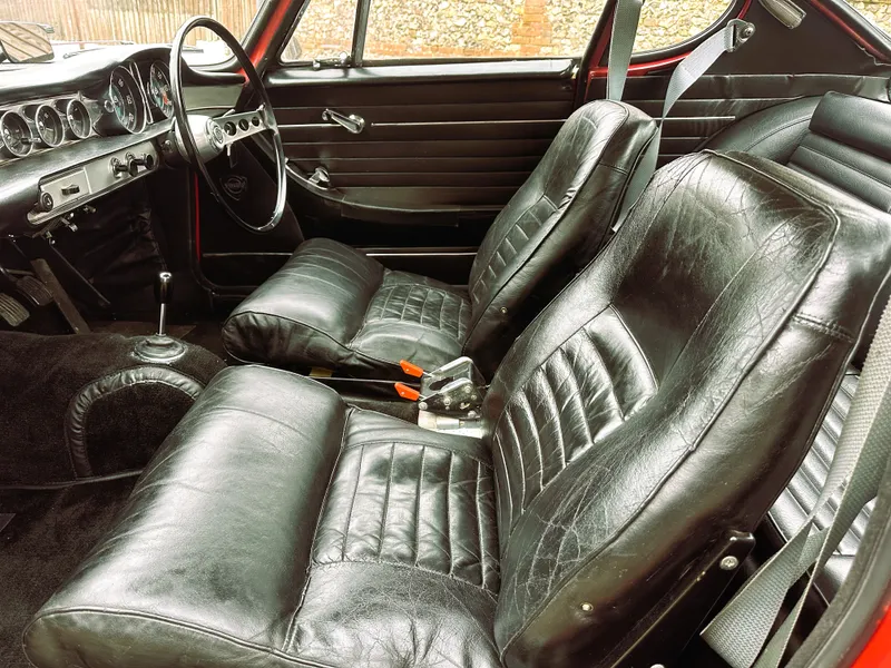 Volvo 1800s  z juvju54r6zv  hjti4