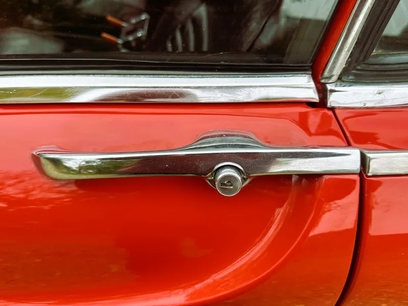 Volvo 1800s rxb2vo8r0ugk ynpbamw3